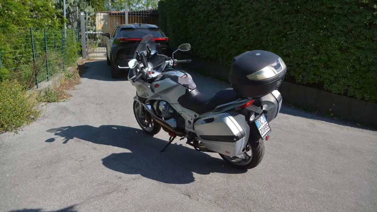 Moto Guzzi Norge 1200 (2006 - 10)  (4)