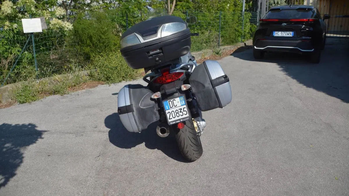 Moto Guzzi Norge 1200 (2006 - 10)  (7)