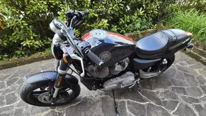 Harley-Davidson 1200 XR (2009 - 12)  (5)