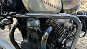 Moto Guzzi   (9)