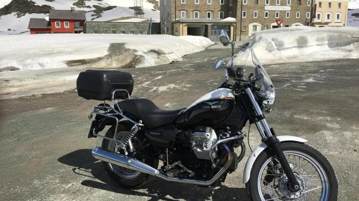 Moto Guzzi Nevada 750 Anniversario (2012 - 13) 