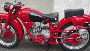 Moto Guzzi   (4)