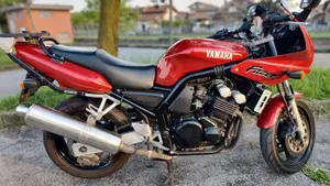 Yamaha   (10)