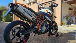 KTM 990 Supermoto R (2012 - 13)  (5)