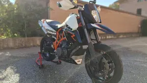 KTM 990 Supermoto R (2012 - 13)  (6)