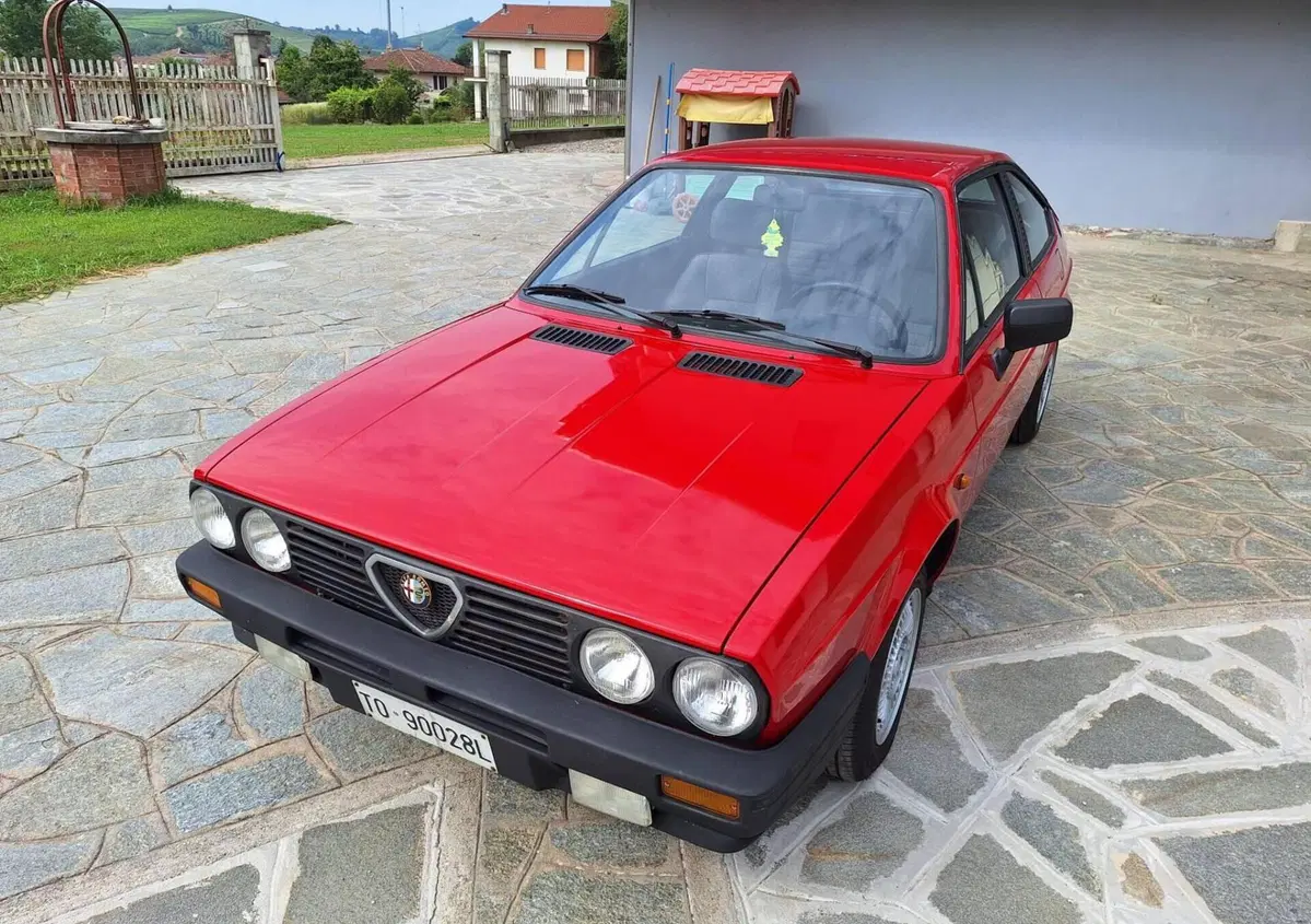 Alfa Romeo Sprint 1.3  (2)
