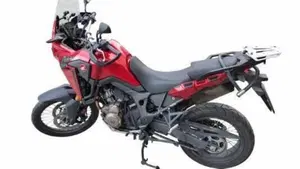 Honda Africa Twin CRF 1000L (2016 - 17)  (4)