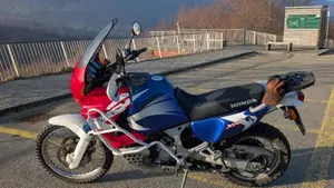 Honda   (4)