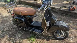 Piaggio Vespa 150 PX MA a.e.  (3)