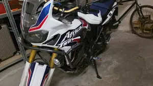 Honda Africa Twin CRF 1000L DCT ABS Travel Edition (2016 - 17)  (5)