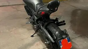 Benelli 502 C (2019 - 20)  (3)