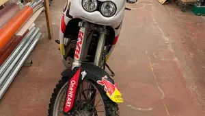 Honda Transalp XL 600V (1997 - 99)  (3)