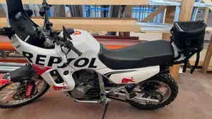 Honda Transalp XL 600V (1997 - 99)  (4)