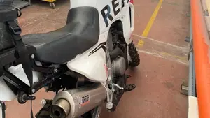 Honda Transalp XL 600V (1997 - 99)  (5)