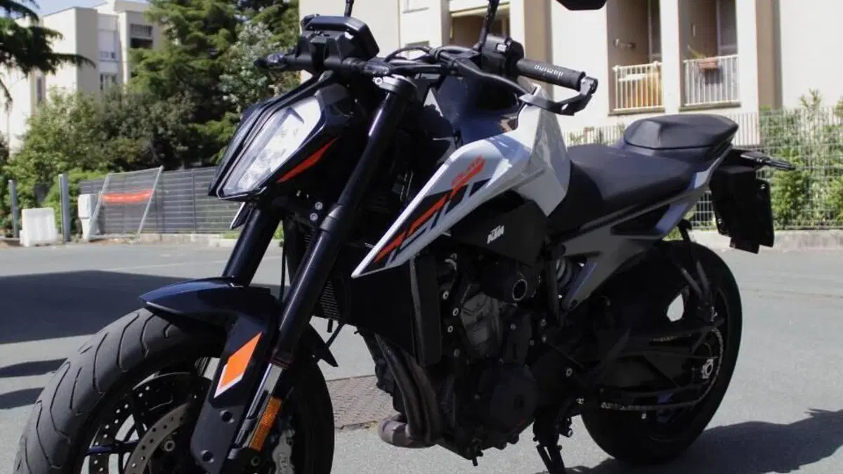KTM 790 Duke L (2023 - 24)  (2)