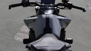 KTM 790 Duke L (2023 - 24)  (4)