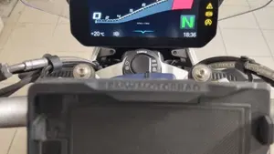 Bmw R 1250 R (2021 - 25)  (4)