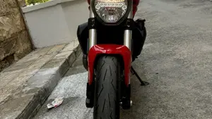 Ducati Monster 821 (2018 - 20)  (6)