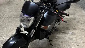 Suzuki GSR 600 (2006 - 11) usata
