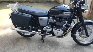 Triumph Bonneville T100 (2008 - 16)  (4)