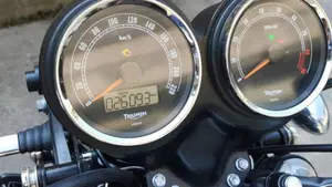 Triumph Bonneville T100 (2008 - 16)  (5)