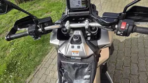 Honda X-ADV 750 DCT Travel (2021 - 24)  (4)