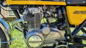 Honda   (2)