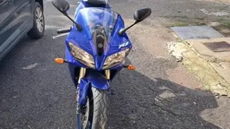 Yamaha YZF R1 (2002 - 03) usata