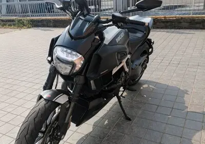 Ducati Diavel 1200 Carbon (2014 - 16) - Annuncio 9992214