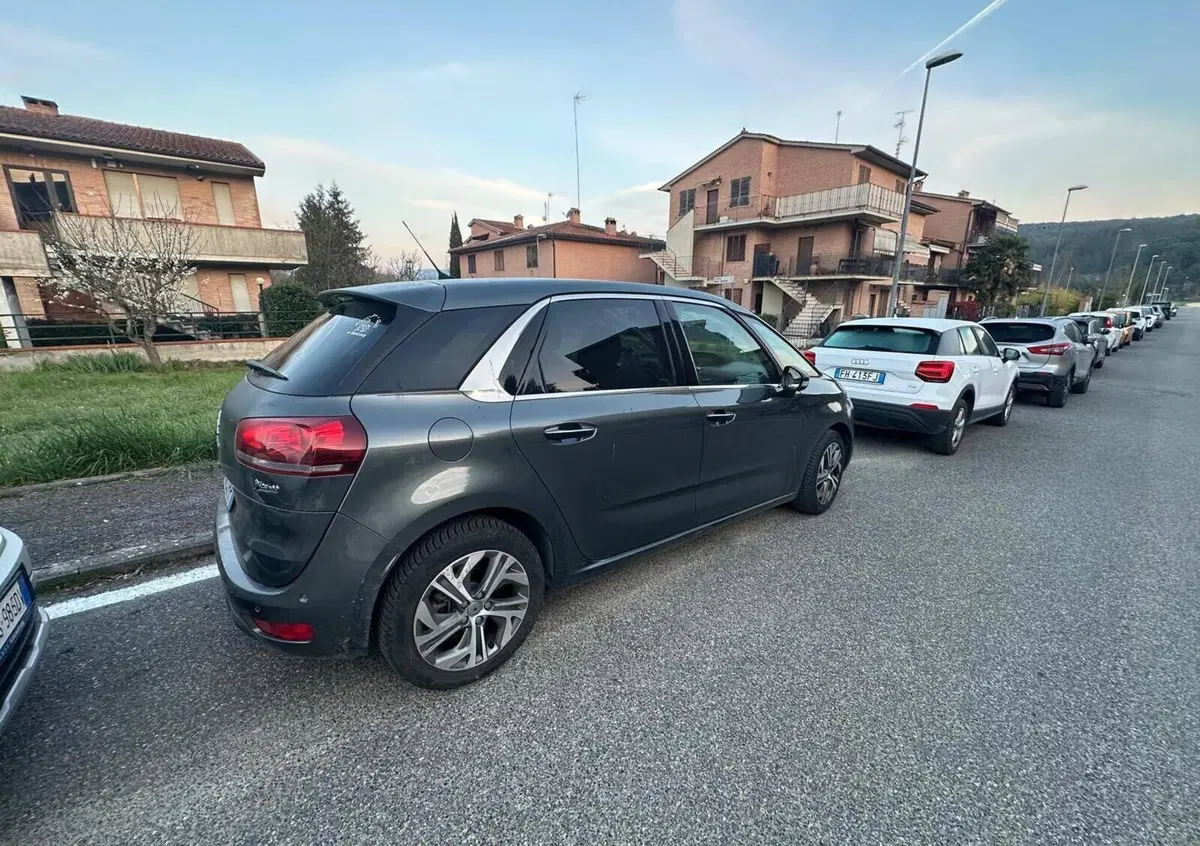 Citroen C4 Picasso 1.6 e-HDi 115 Business (6)