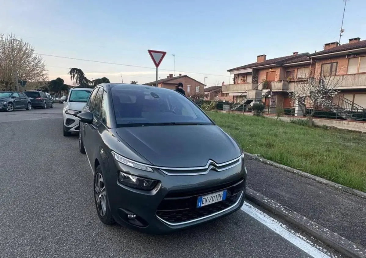 Citroen C4 Picasso 1.6 e-HDi 115 Business (7)