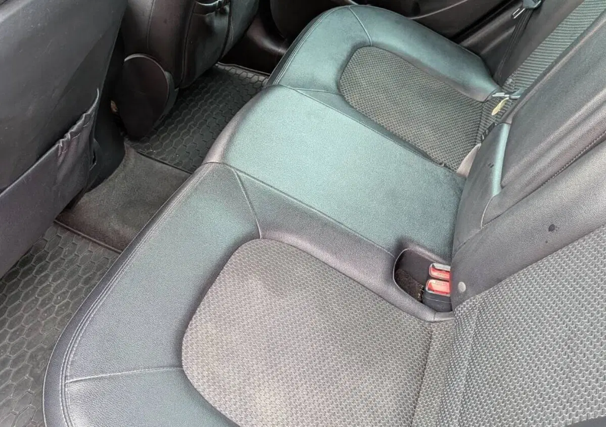 Hyundai ix35 2.0 16V 4WD Comfort (16)