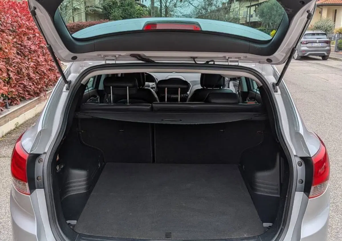 Hyundai ix35 2.0 16V 4WD Comfort (15)