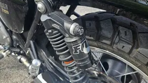 Triumph Bonneville T120 (2021 - 25)  (4)