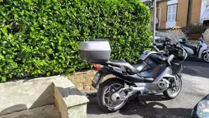 Bmw R 1200 RT (2010 - 13)  (2)