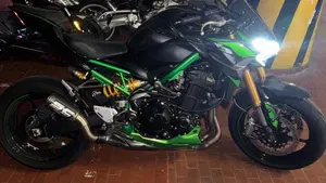 Kawasaki Z 900 SE Performance (2023 - 24) 