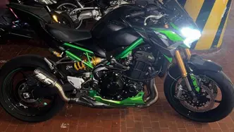 Kawasaki Z 900 SE Performance (2023 - 24) usata
