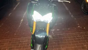 Kawasaki Z 900 SE Performance (2023 - 24)  (4)