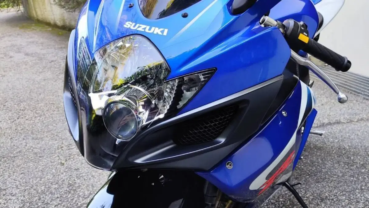 Suzuki GSX R 750 (2006 - 07)  (5)