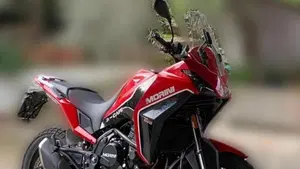 Moto Morini X-Cape 650 (2021 - 26)  (3)