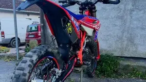 Betamotor RR 125 2T Enduro Race (2025)  (3)