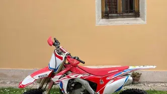 Honda CRF 250R (2017) usata