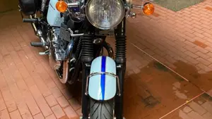 Triumph Bonneville T100 50th Anniversary (2009)  (2)