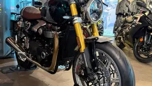 Triumph Speed Twin 1200 Cafe Racer Edition (2026)  (2)