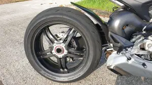 Ducati Streetfighter V4 1100 SP (2022)  (4)