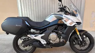 CFMOTO 650MT (2021 - 24) usata