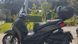 Piaggio Beverly 310 S (2025 - 26) usata