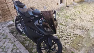 Yamaha YZF R125 (2008 -13) usata