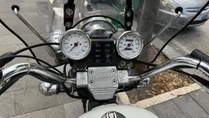 Moto Guzzi   (3)
