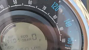 Royal Enfield Meteor 350 (2021 - 26)  (12)
